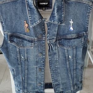 Jean Vest